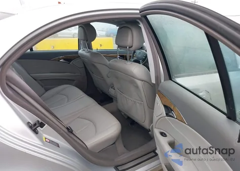 2007 Mercedes-Benz E 350 z USA, uszkodzony, nr VIN WDBUF56X77B073509